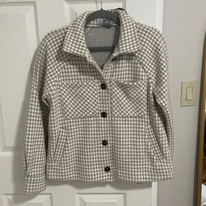 Tahari Houndstooth Utility Jacket - Cream and Brown